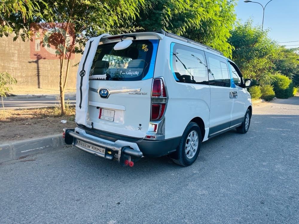 هیوندای ستاركس